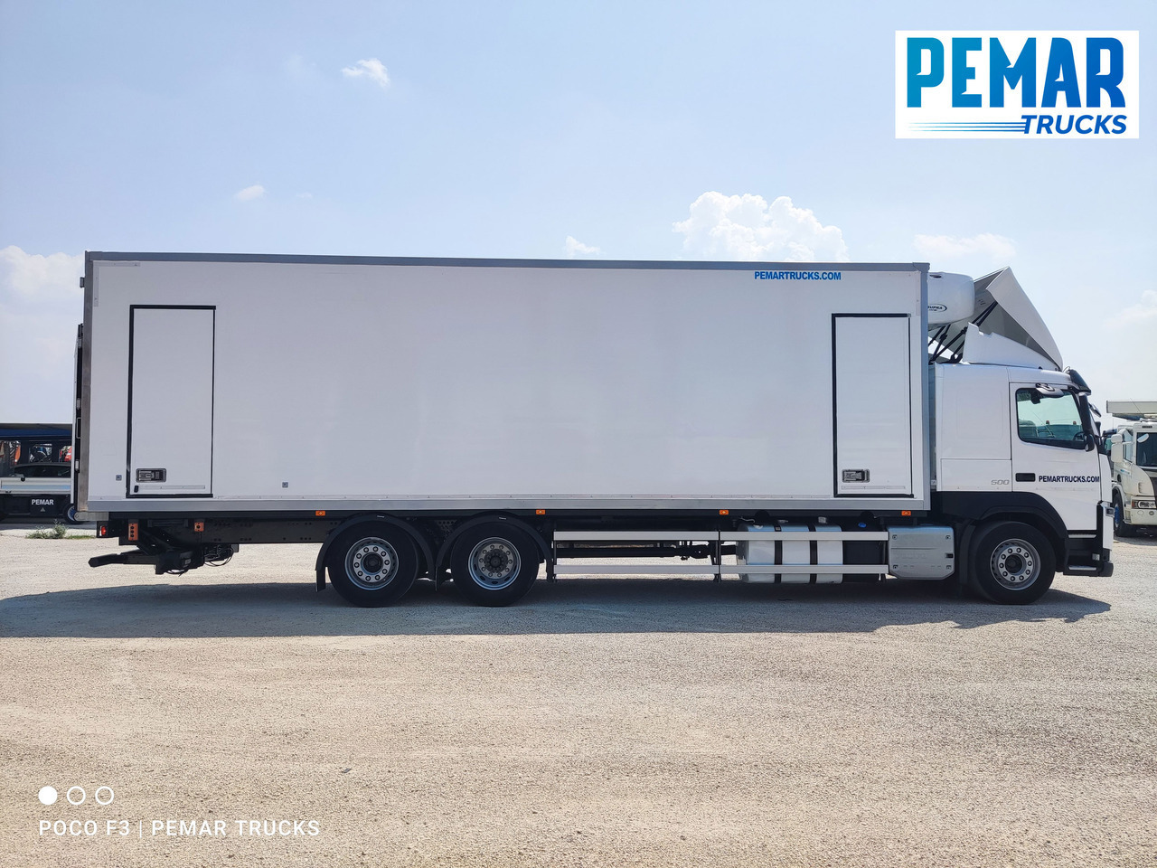 VOLVO FM 500 6X2 FRIGORIFICO EURO 6 - Hűtős teherautó: 4 kép. VOLVO FM 500 6X2 FRIGORIFICO EURO 6 - Hűtős teherautó: 4 kép.