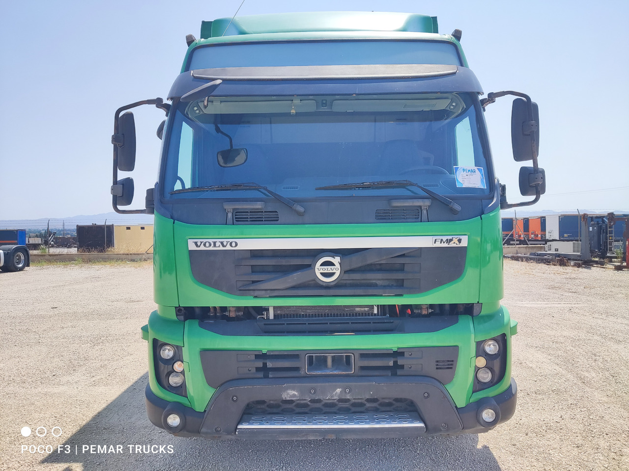 VOLVO FMX 450 - Fülke - Teherautó: 2 kép. VOLVO FMX 450 - Fülke - Teherautó: 2 kép.