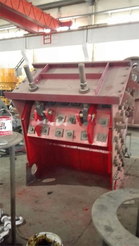 Hazemag APS1313 Impact Crusher - Kúpos törő: 4 kép. Hazemag APS1313 Impact Crusher - Kúpos törő: 4 kép.