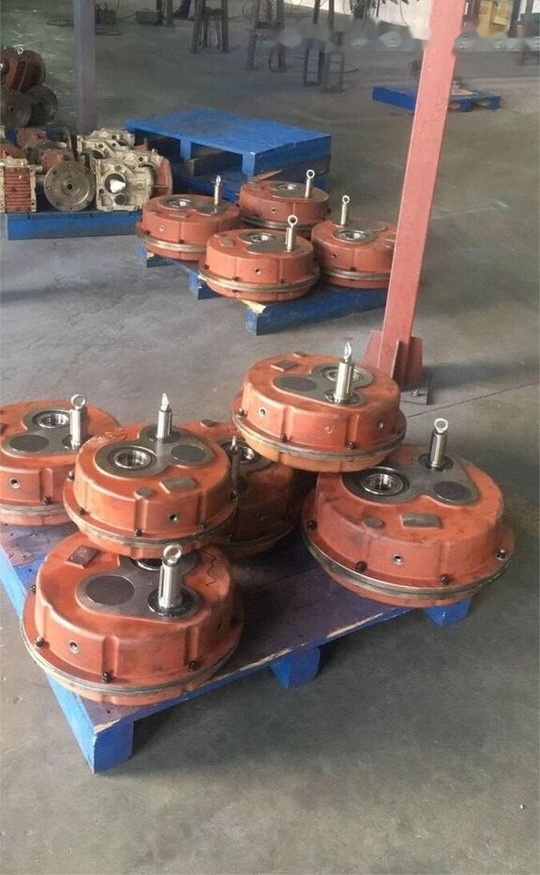 KINGLINK REDUCER for belt conveyor - Véglehajtás: 4 kép. KINGLINK REDUCER for belt conveyor - Véglehajtás: 4 kép.