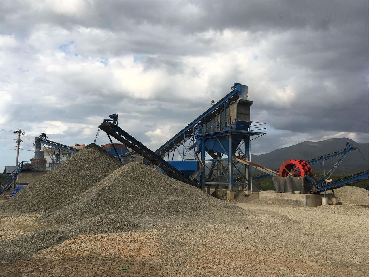 Kinglink 150TPH RIVER STONE CRUSHING PLANT - Pofás törő: 5 kép. Kinglink 150TPH RIVER STONE CRUSHING PLANT - Pofás törő: 5 kép.