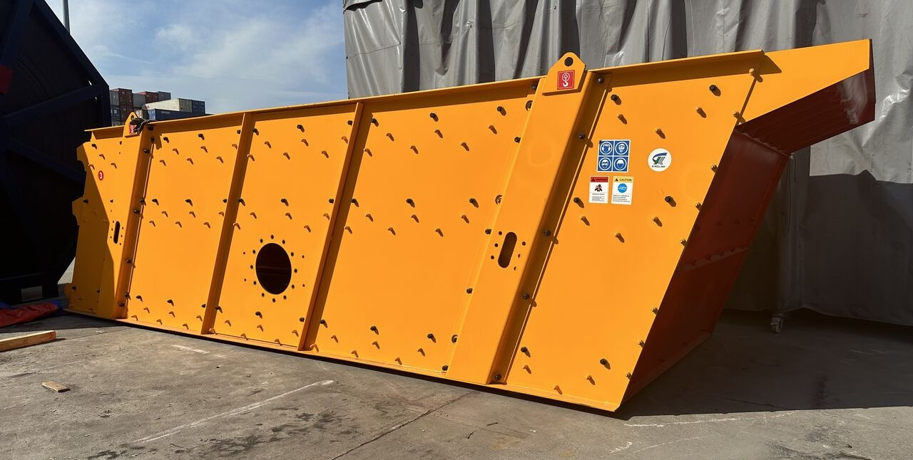 Kinglink 3YA2360 Inclined Vibrating Screen - Osztályozó berendezés: 4 kép. Kinglink 3YA2360 Inclined Vibrating Screen - Osztályozó berendezés: 4 kép.