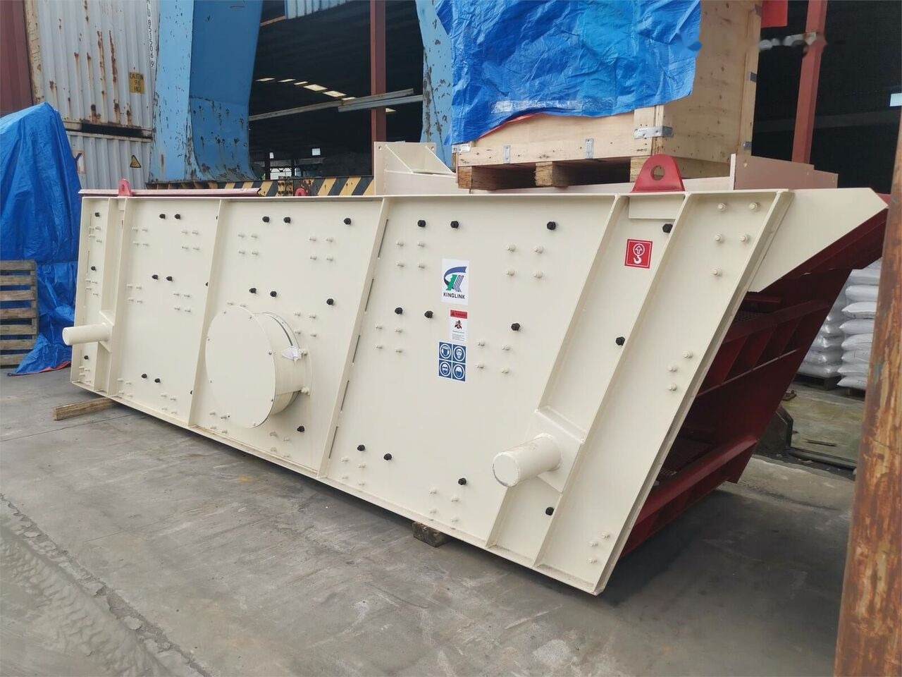 Kinglink 3YK1548 Vibrating Grizzly Screen | 100TPH - Osztályozó berendezés: 1 kép. Kinglink 3YK1548 Vibrating Grizzly Screen | 100TPH - Osztályozó berendezés: 1 kép.