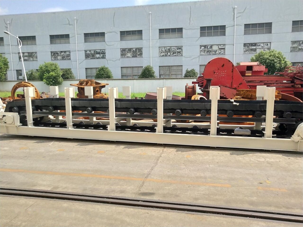 Kinglink Apron feeder WBZ200 - Szállítószalag: 2 kép. Kinglink Apron feeder WBZ200 - Szállítószalag: 2 kép.