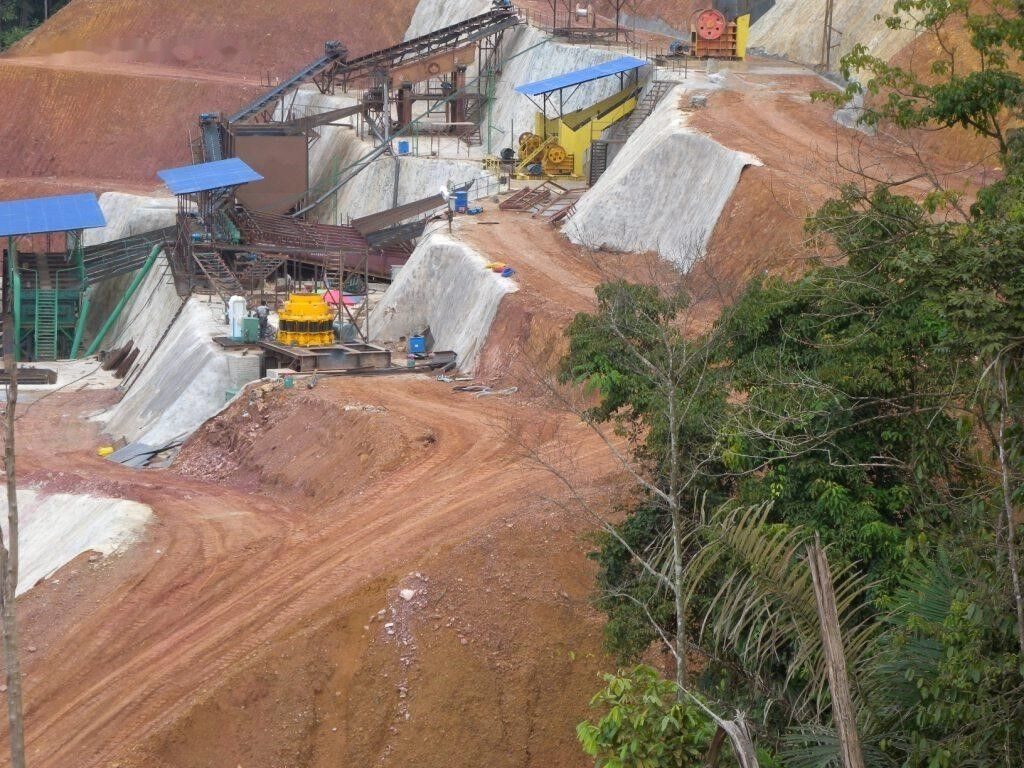 Kinglink Hematite Iron Ore Cone Crusher KLC1300 - Kúpos törő: 5 kép. Kinglink Hematite Iron Ore Cone Crusher KLC1300 - Kúpos törő: 5 kép.