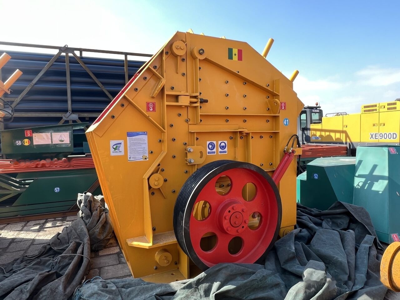 Kinglink KPF1416 Horizontal Impact Crusher | HSI Impact Crusher - Röpítő törő: 2 kép. Kinglink KPF1416 Horizontal Impact Crusher | HSI Impact Crusher - Röpítő törő: 2 kép.