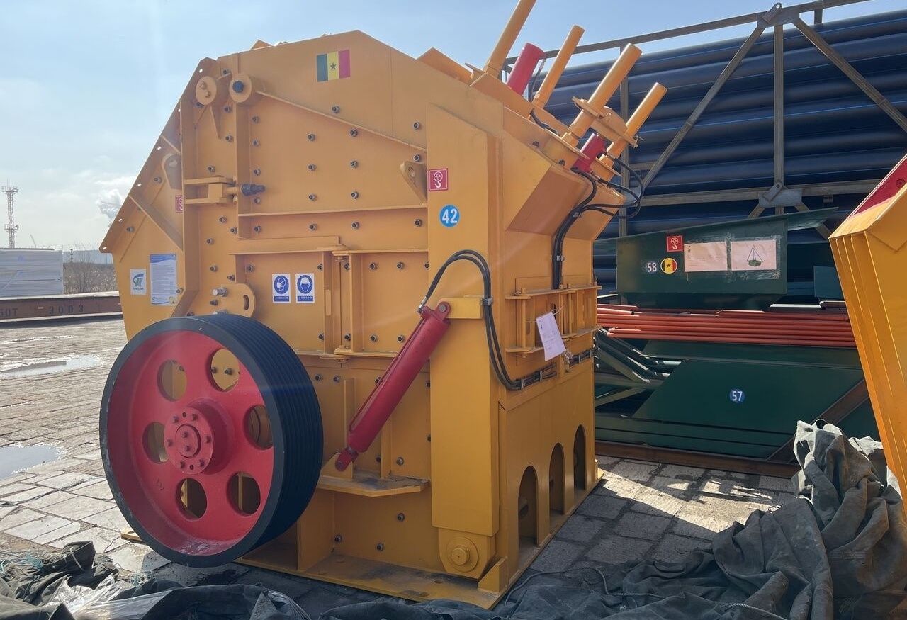 Kinglink KPF1416 Horizontal Impact Crusher | HSI Impact Crusher - Röpítő törő: 3 kép. Kinglink KPF1416 Horizontal Impact Crusher | HSI Impact Crusher - Röpítő törő: 3 kép.