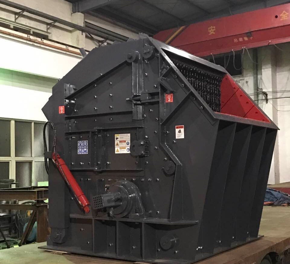 Kinglink KPF1420 Horizontal Impact Crusher | HSI Impact Crusher - Röpítő törő: 3 kép. Kinglink KPF1420 Horizontal Impact Crusher | HSI Impact Crusher - Röpítő törő: 3 kép.
