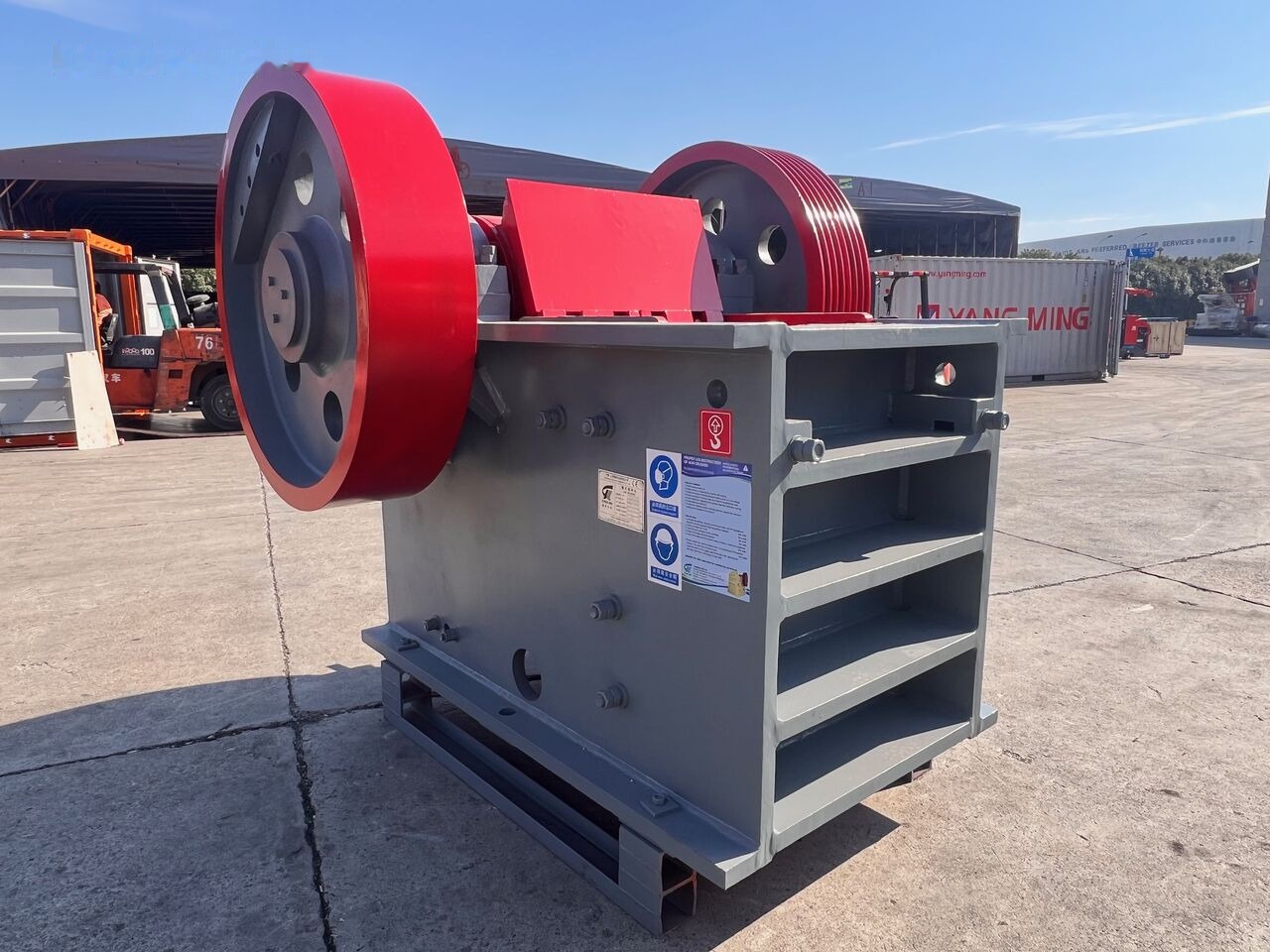 Kinglink PE500x750 Jaw Crusher | PE2030 For Hard Rock Stone - Pofás törő: 5 kép. Kinglink PE500x750 Jaw Crusher | PE2030 For Hard Rock Stone - Pofás törő: 5 kép.