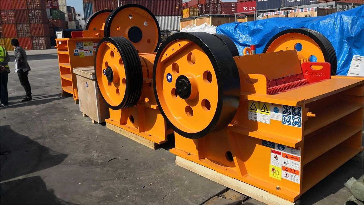 Kinglink PEX1047 Stone Jaw Crusher - Pofás törő: 1 kép. Kinglink PEX1047 Stone Jaw Crusher - Pofás törő: 1 kép.