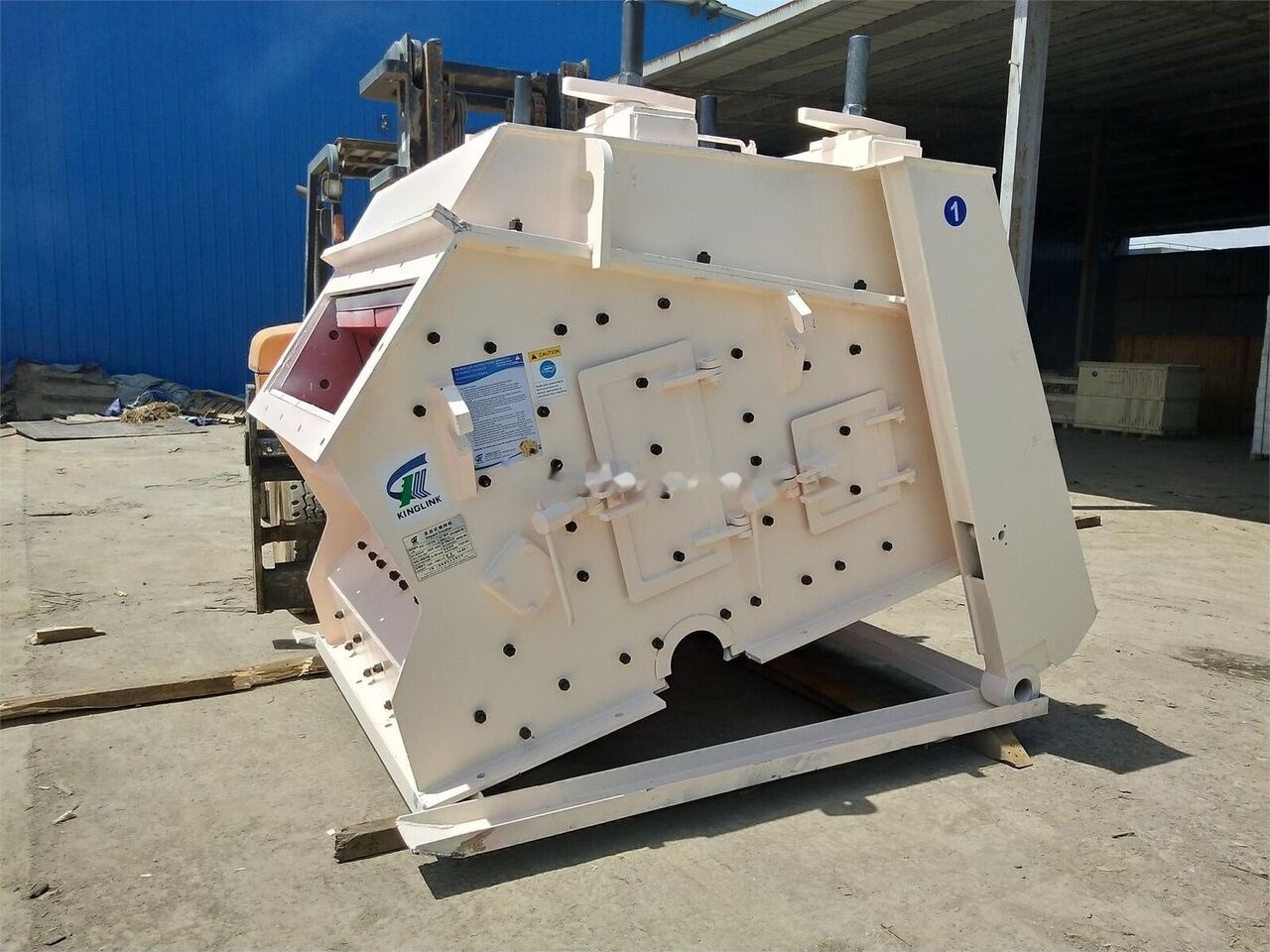 Kinglink PF1214 Horizontal Impact Crusher | HSI Impact Crusher - Röpítő törő: 1 kép. Kinglink PF1214 Horizontal Impact Crusher | HSI Impact Crusher - Röpítő törő: 1 kép.