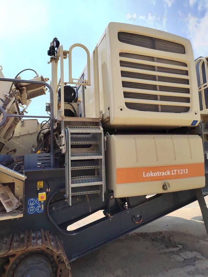 Metso Lokotrack LT1213 Impact Crusher - Mobil törőgép: 5 kép. Metso Lokotrack LT1213 Impact Crusher - Mobil törőgép: 5 kép.