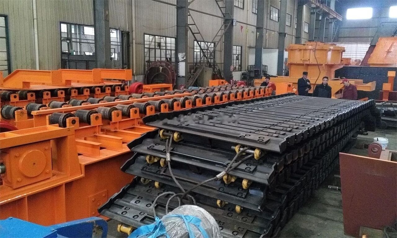 New KINGLINK WBW220 Heavy Duty Apron Feeder - Szállítószalag: 2 kép. New KINGLINK WBW220 Heavy Duty Apron Feeder - Szállítószalag: 2 kép.