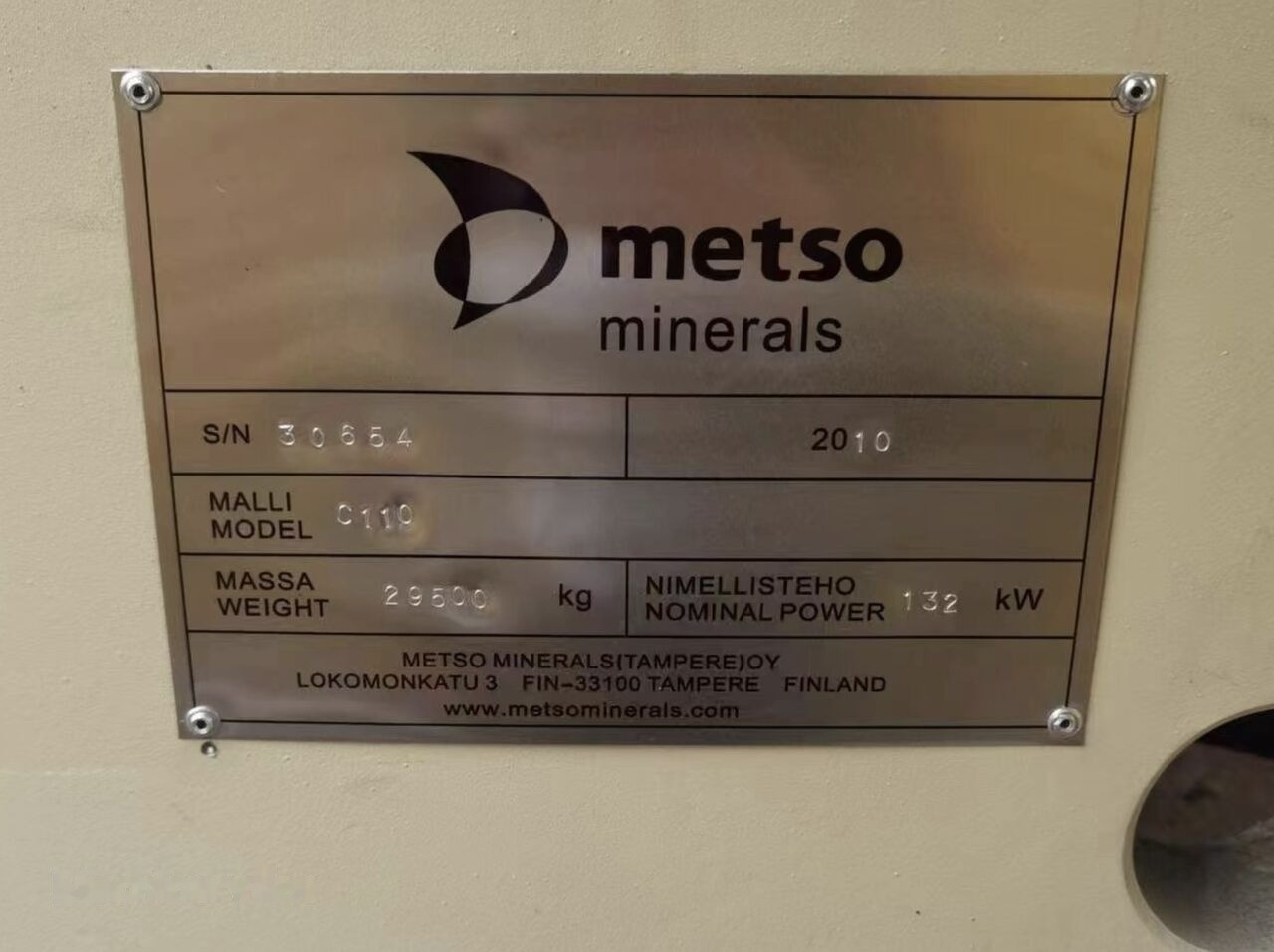 Nordberg Metso Original C110 Jaw Crusher - Pofás törő: 2 kép. Nordberg Metso Original C110 Jaw Crusher - Pofás törő: 2 kép.