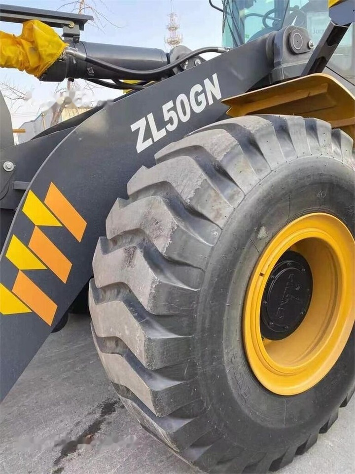 XCMG NEW ZL50GN Wheel loader for Mining and Quarry - Gumikerekes homlokrakodó: 4 kép. XCMG NEW ZL50GN Wheel loader for Mining and Quarry - Gumikerekes homlokrakodó: 4 kép.