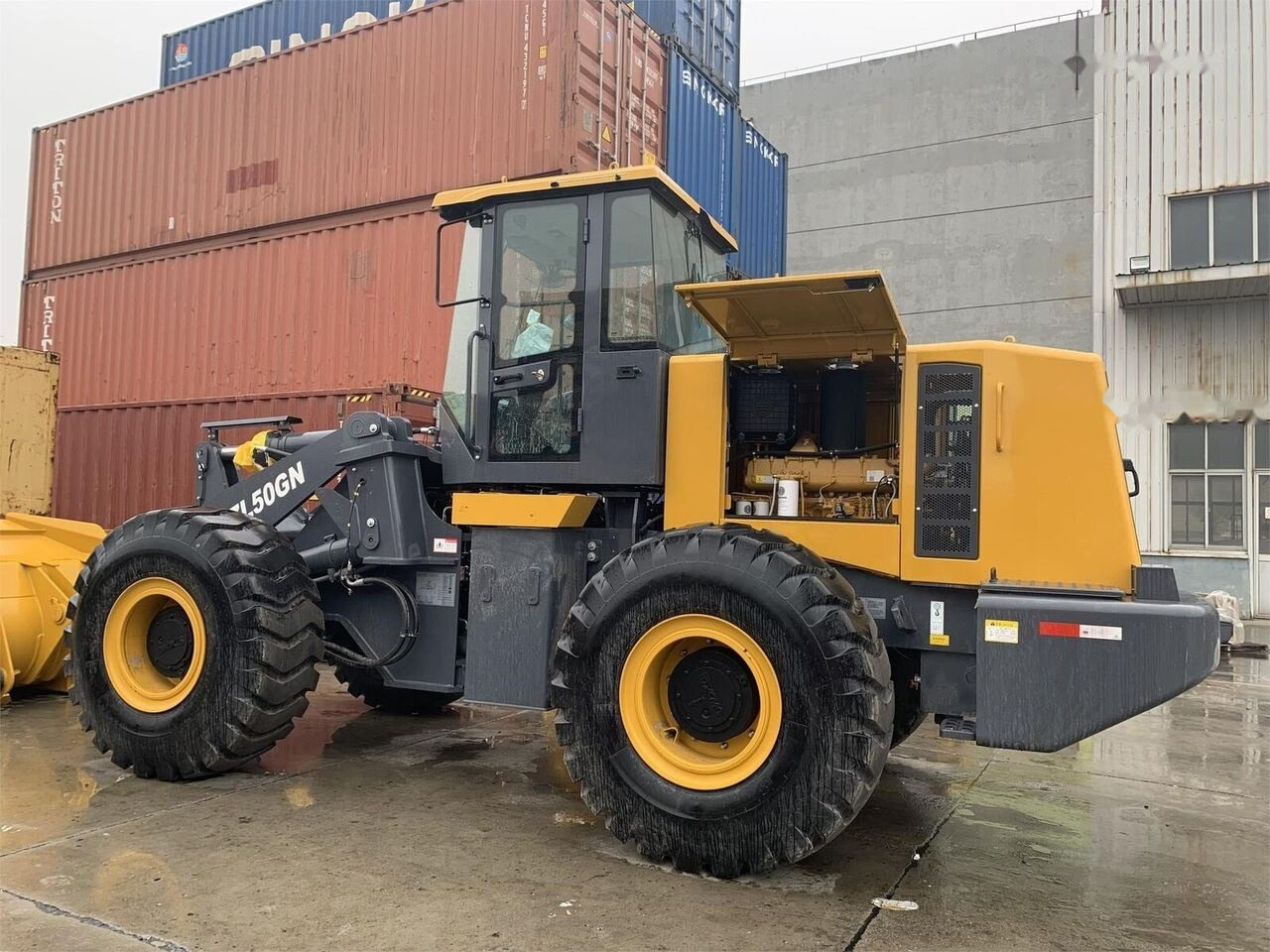 XCMG NEW ZL50GN Wheel loader for Mining and Quarry - Gumikerekes homlokrakodó: 2 kép. XCMG NEW ZL50GN Wheel loader for Mining and Quarry - Gumikerekes homlokrakodó: 2 kép.