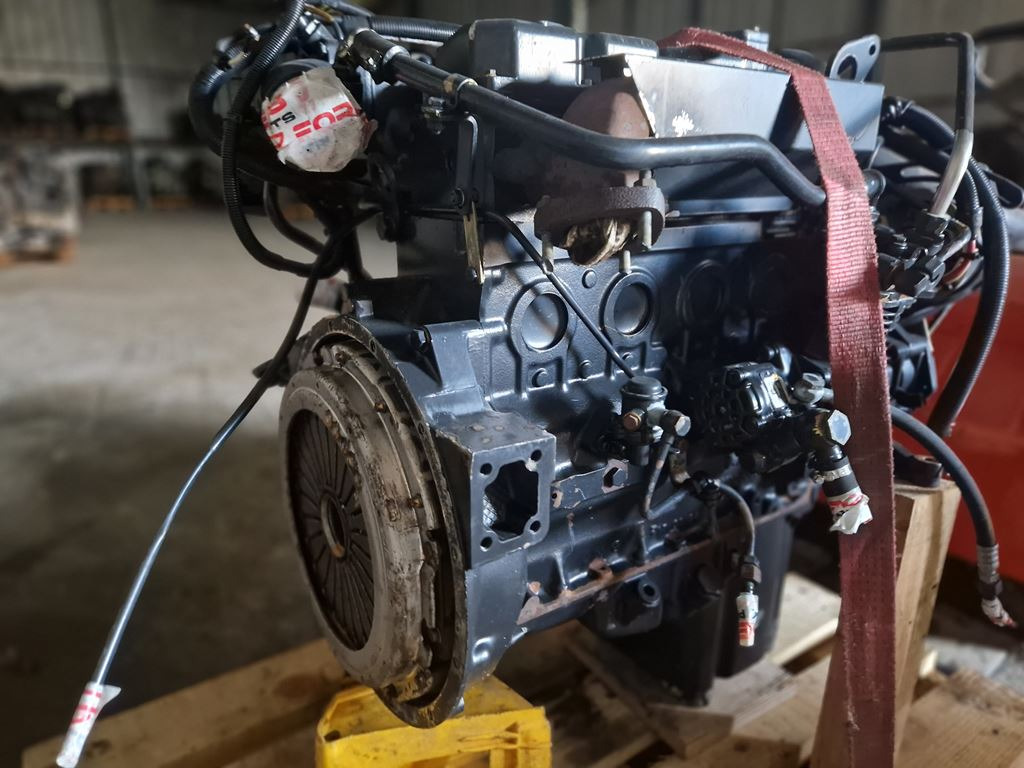 MAN D0824 FL01 - Motor - Teherautó: 4 kép. MAN D0824 FL01 - Motor - Teherautó: 4 kép.