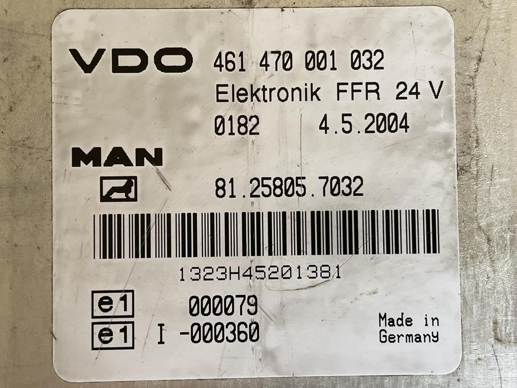 MAN TGA FFR - 81.258005.7032 - ECU - Teherautó: 3 kép. MAN TGA FFR - 81.258005.7032 - ECU - Teherautó: 3 kép.