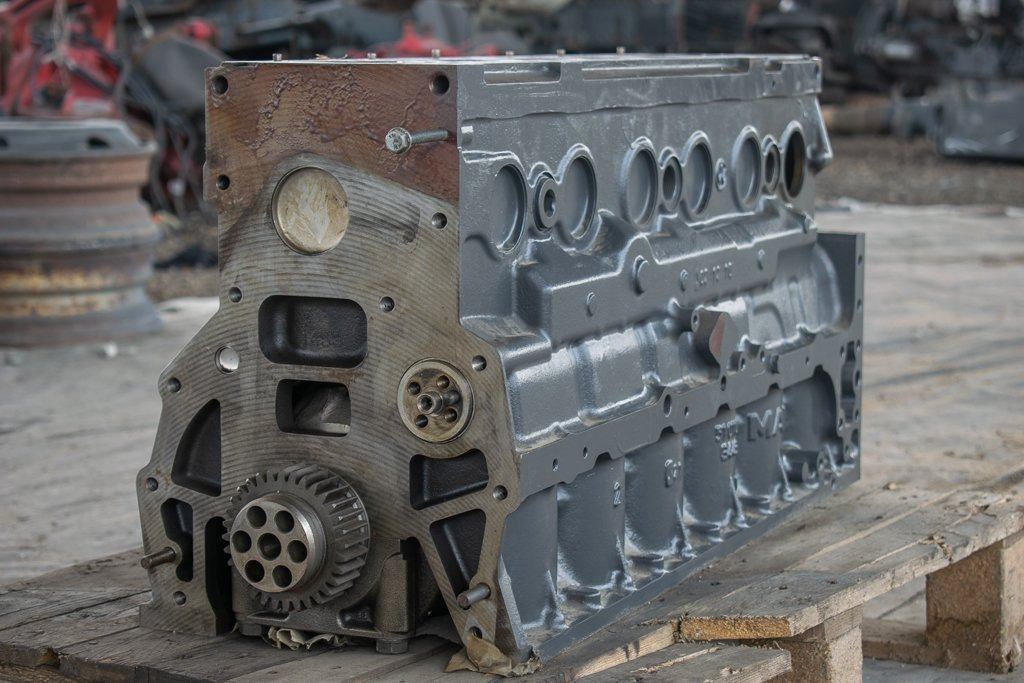 MAN TGM - EURO V - Motorblokk - Teherautó: 4 kép. MAN TGM - EURO V - Motorblokk - Teherautó: 4 kép.