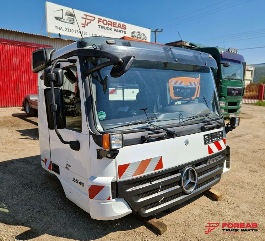 MERCEDES ACTROS MP2 MEDIUM - Fülke: 1 kép. MERCEDES ACTROS MP2 MEDIUM - Fülke: 1 kép.