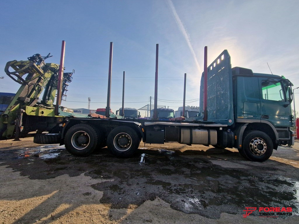 Rönkszállító teherautó, Darus autó a következők szállításához rönkfa MERCEDES-BENZ ACTROS 2648 6x4: 8 kép.
