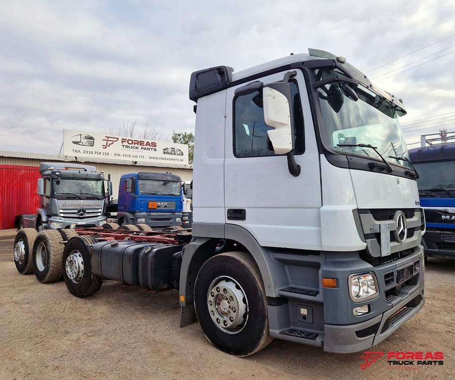 MERCEDES-BENZ ACTROS 3241 8x2 EURO 5 INTARDER - Alvaz teherautó: 1 kép. MERCEDES-BENZ ACTROS 3241 8x2 EURO 5 INTARDER - Alvaz teherautó: 1 kép.
