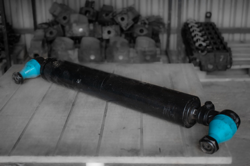 MERCEDES-BENZ ACTROS HYDRAULIC STEERING CYLINDER - Hidraulikus henger - Teherautó: 3 kép. MERCEDES-BENZ ACTROS HYDRAULIC STEERING CYLINDER - Hidraulikus henger - Teherautó: 3 kép.