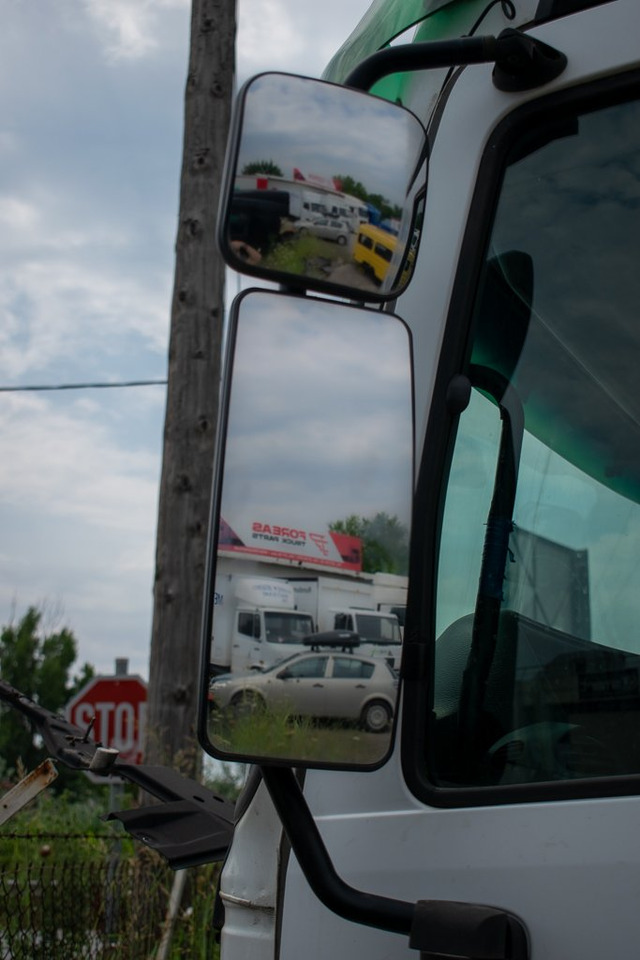 MERCEDES-BENZ ACTROS MP II ARM WITH 2 MIRRORS LEFT - DRIVER - Visszapillantó tükör - Teherautó: 2 kép. MERCEDES-BENZ ACTROS MP II ARM WITH 2 MIRRORS LEFT - DRIVER - Visszapillantó tükör - Teherautó: 2 kép.