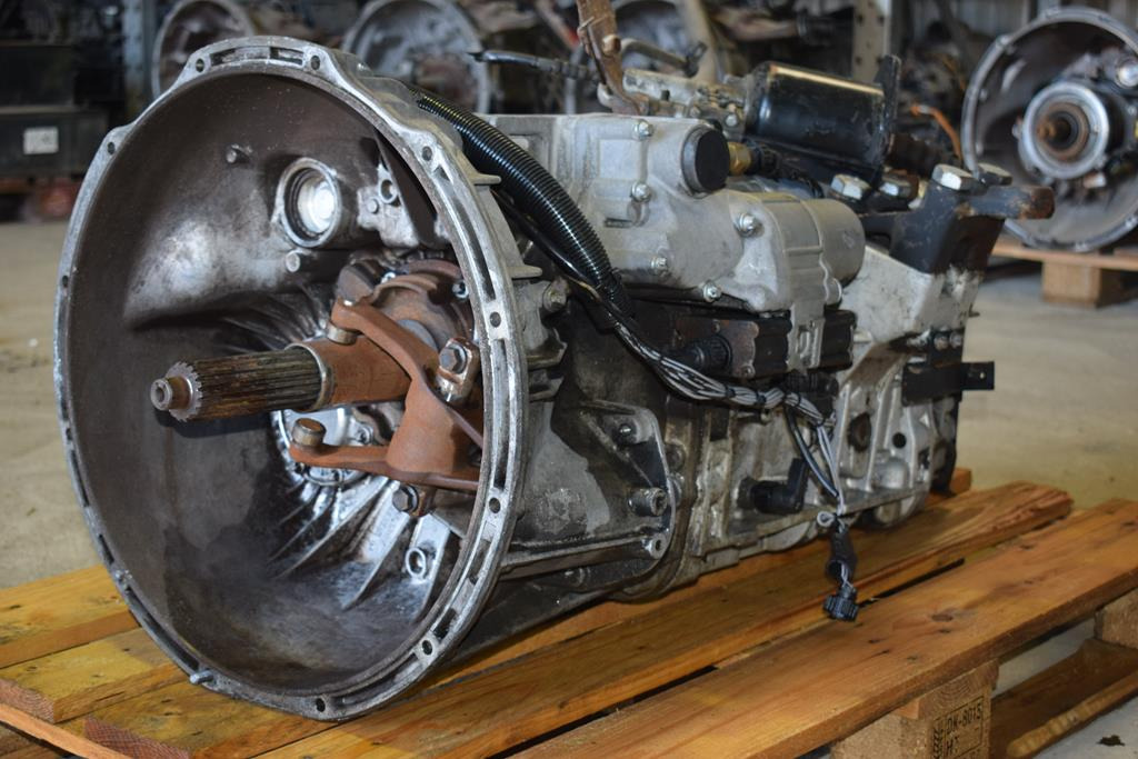 MERCEDES-BENZ ACTROS MP1 G211-16 - Sebességváltó - Teherautó: 1 kép. MERCEDES-BENZ ACTROS MP1 G211-16 - Sebességváltó - Teherautó: 1 kép.