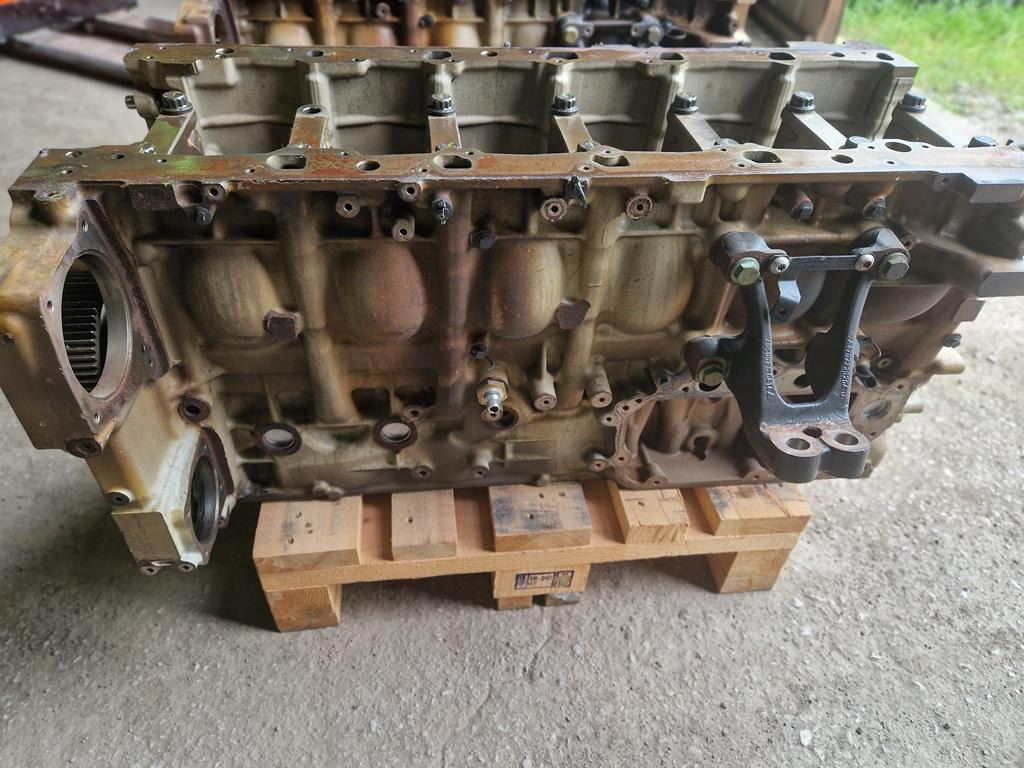 Motorblokk - Teherautó MERCEDES-BENZ ACTROS MP4 OM 470LA.6-2: 7 kép.