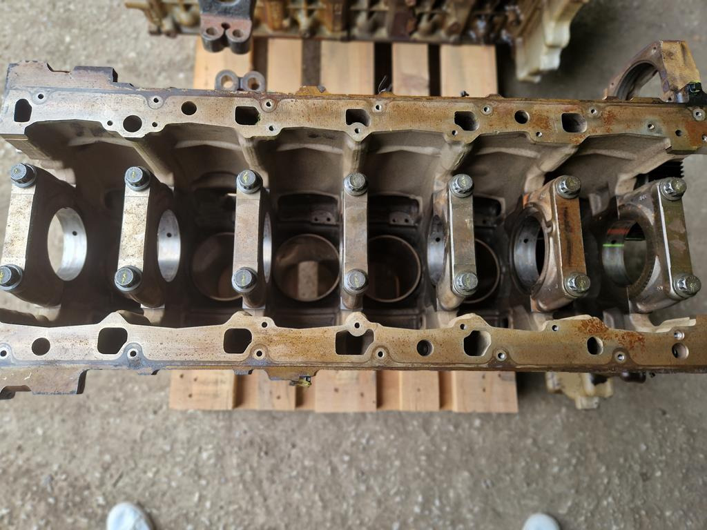 Motorblokk - Teherautó MERCEDES-BENZ ACTROS MP4 OM 470LA.6-2: 6 kép.