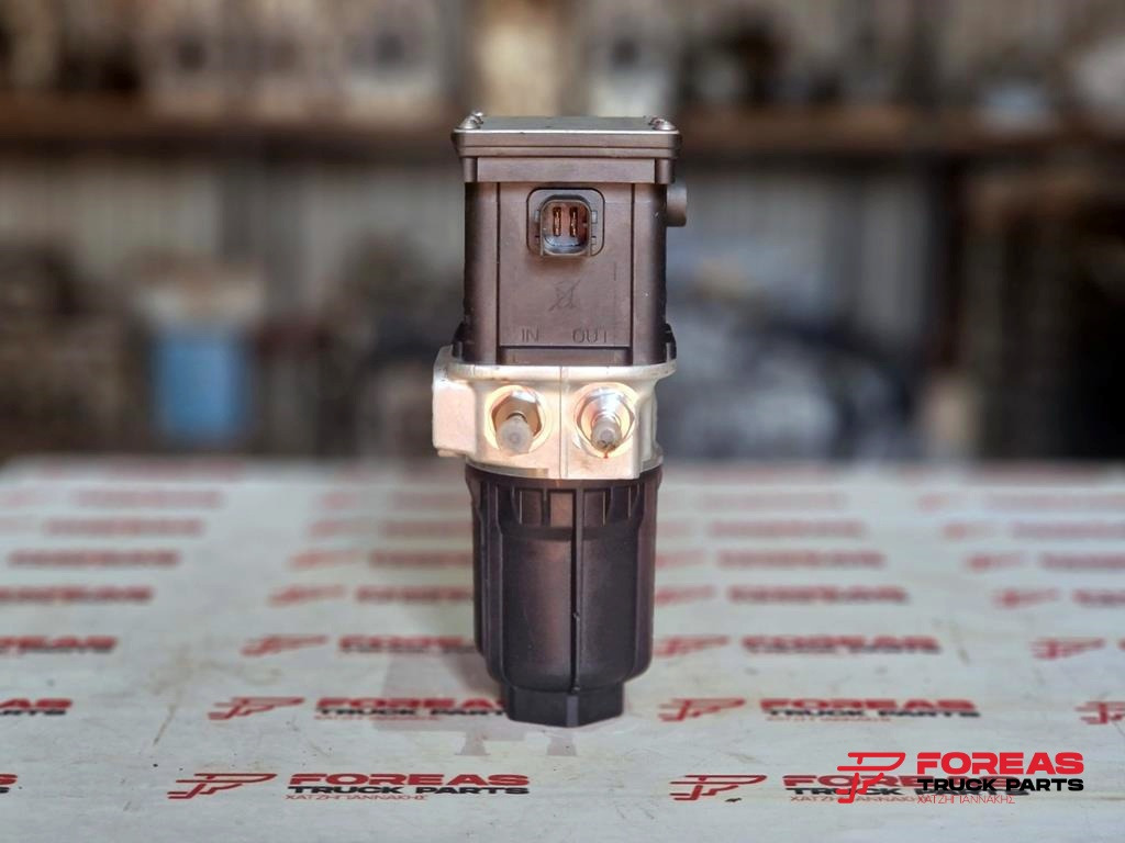 MERCEDES-BENZ ADBLUE SUPPLY UNIT - Α 0001407678 - Kipufogórendszer - Teherautó: 2 kép. MERCEDES-BENZ ADBLUE SUPPLY UNIT - Α 0001407678 - Kipufogórendszer - Teherautó: 2 kép.