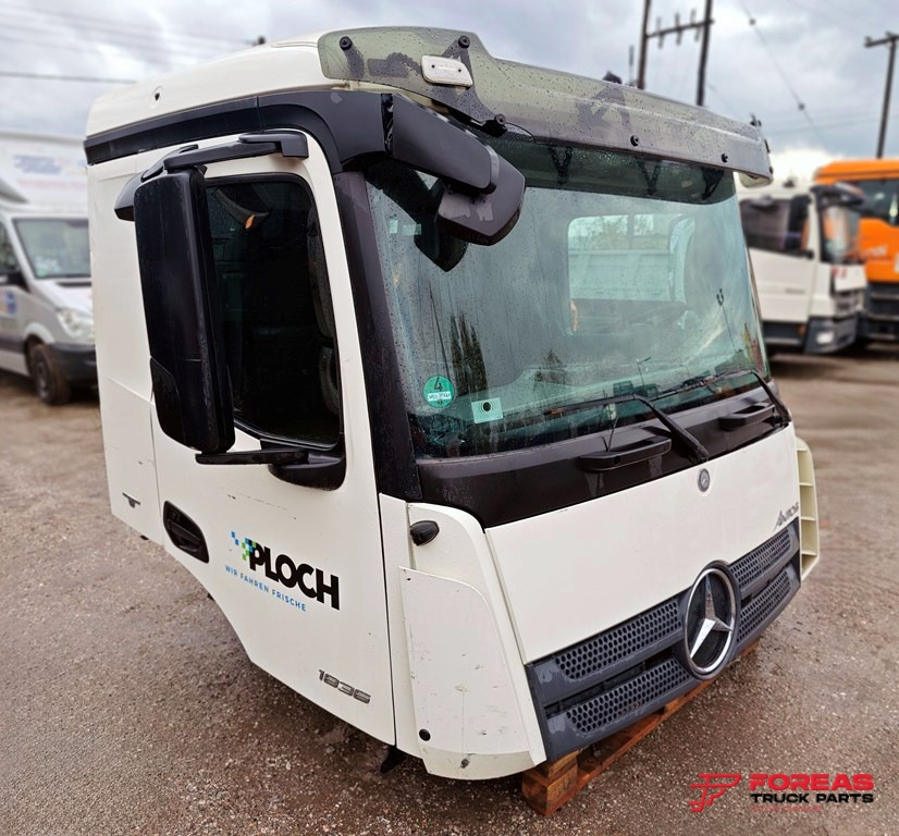 MERCEDES-BENZ ANTOS - AROCS - Fülke - Teherautó: 4 kép. MERCEDES-BENZ ANTOS - AROCS - Fülke - Teherautó: 4 kép.