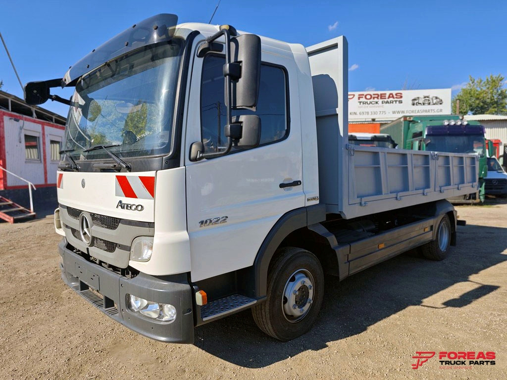 MERCEDES-BENZ ATEGO 1022 - EURO5 - Billenőplatós teherautó: 4 kép. MERCEDES-BENZ ATEGO 1022 - EURO5 - Billenőplatós teherautó: 4 kép.