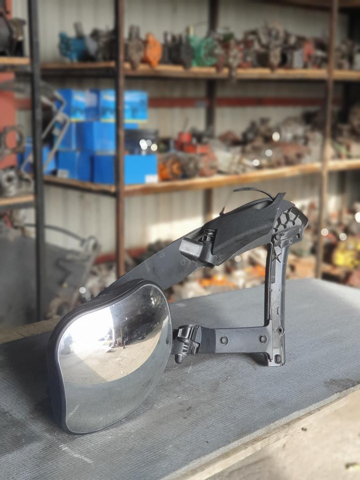 MERCEDES-BENZ ATEGO II WINDSHIELD MIRROR - Visszapillantó tükör - Teherautó: 1 kép. MERCEDES-BENZ ATEGO II WINDSHIELD MIRROR - Visszapillantó tükör - Teherautó: 1 kép.