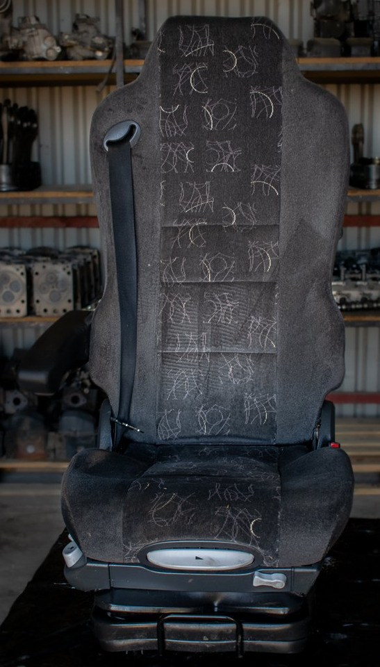 MERCEDES-BENZ AXOR PASSENGER AIR SEAT - Ülés - Teherautó: 1 kép. MERCEDES-BENZ AXOR PASSENGER AIR SEAT - Ülés - Teherautó: 1 kép.
