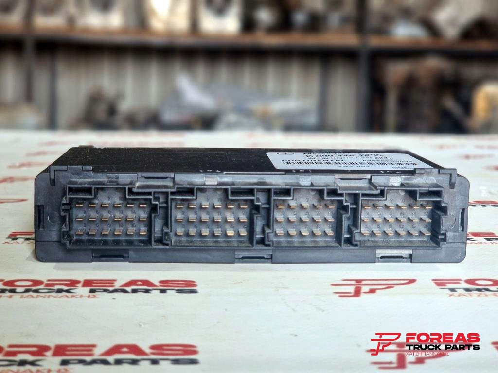 MERCEDES-BENZ PSM - A 000 446 18 46 - ECU - Teherautó: 2 kép. MERCEDES-BENZ PSM - A 000 446 18 46 - ECU - Teherautó: 2 kép.
