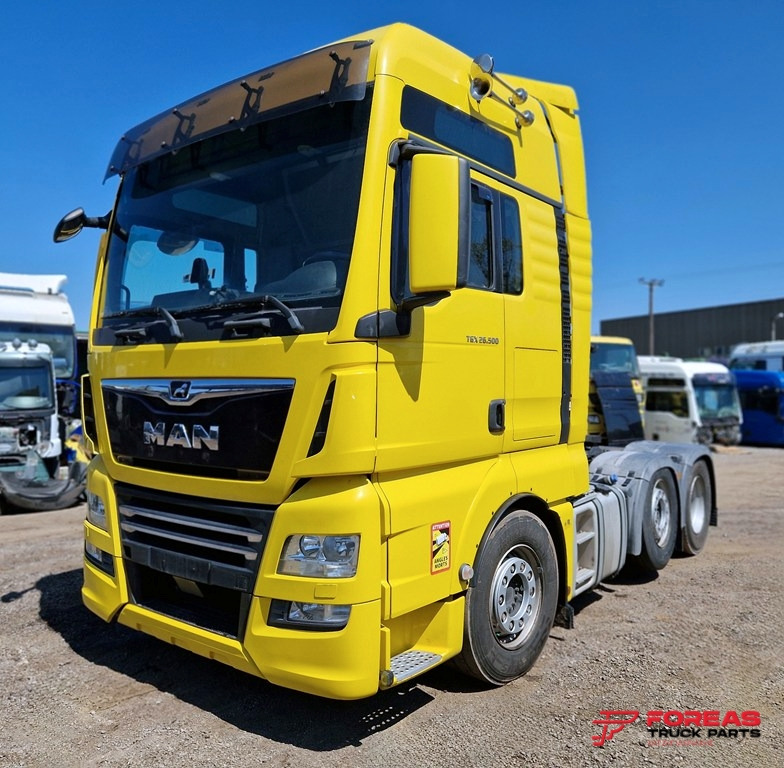 MAN TGX 26.500 6X2 EURO 6C – FOR SPARE PARTS - Nyergesvontató: 1 kép. MAN TGX 26.500 6X2 EURO 6C – FOR SPARE PARTS - Nyergesvontató: 1 kép.