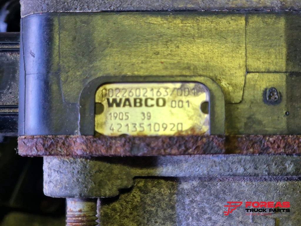 WABCO Α0022602163 FOR MERCEDES GEARBOX - ECU - Teherautó: 5 kép. WABCO Α0022602163 FOR MERCEDES GEARBOX - ECU - Teherautó: 5 kép.