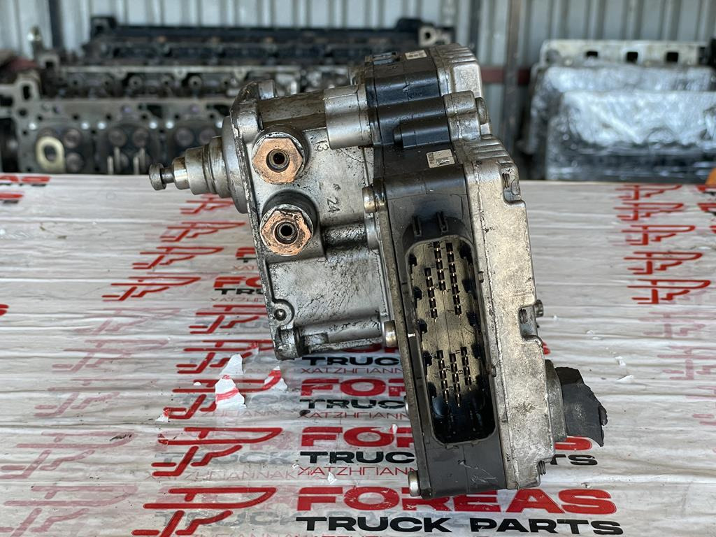 WABCO FOR MERCEDES ACTROS - 4213511870 - ECU - Teherautó: 3 kép. WABCO FOR MERCEDES ACTROS - 4213511870 - ECU - Teherautó: 3 kép.