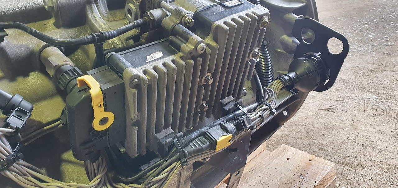 WABCO FOR MERCEDES ACTROS MP3 - A 003 260 41 63 - ECU - Teherautó: 2 kép. WABCO FOR MERCEDES ACTROS MP3 - A 003 260 41 63 - ECU - Teherautó: 2 kép.