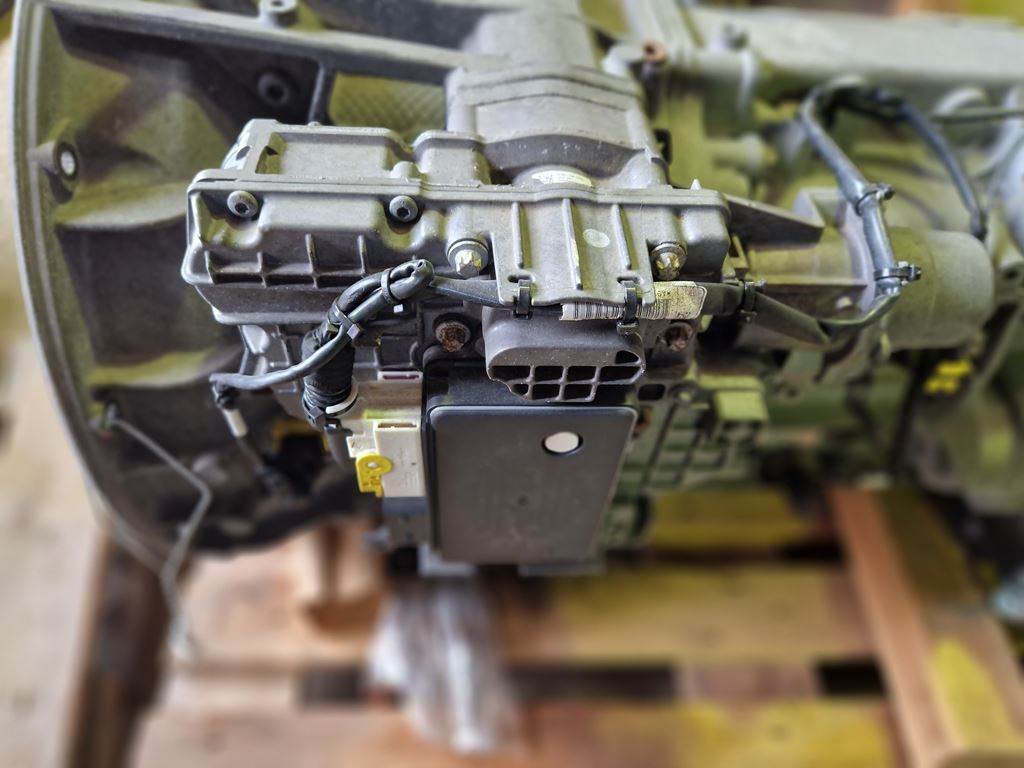 WABCO FOR MERCEDES GS GEARBOX - 4213534040 - ECU - Teherautó: 4 kép. WABCO FOR MERCEDES GS GEARBOX - 4213534040 - ECU - Teherautó: 4 kép.