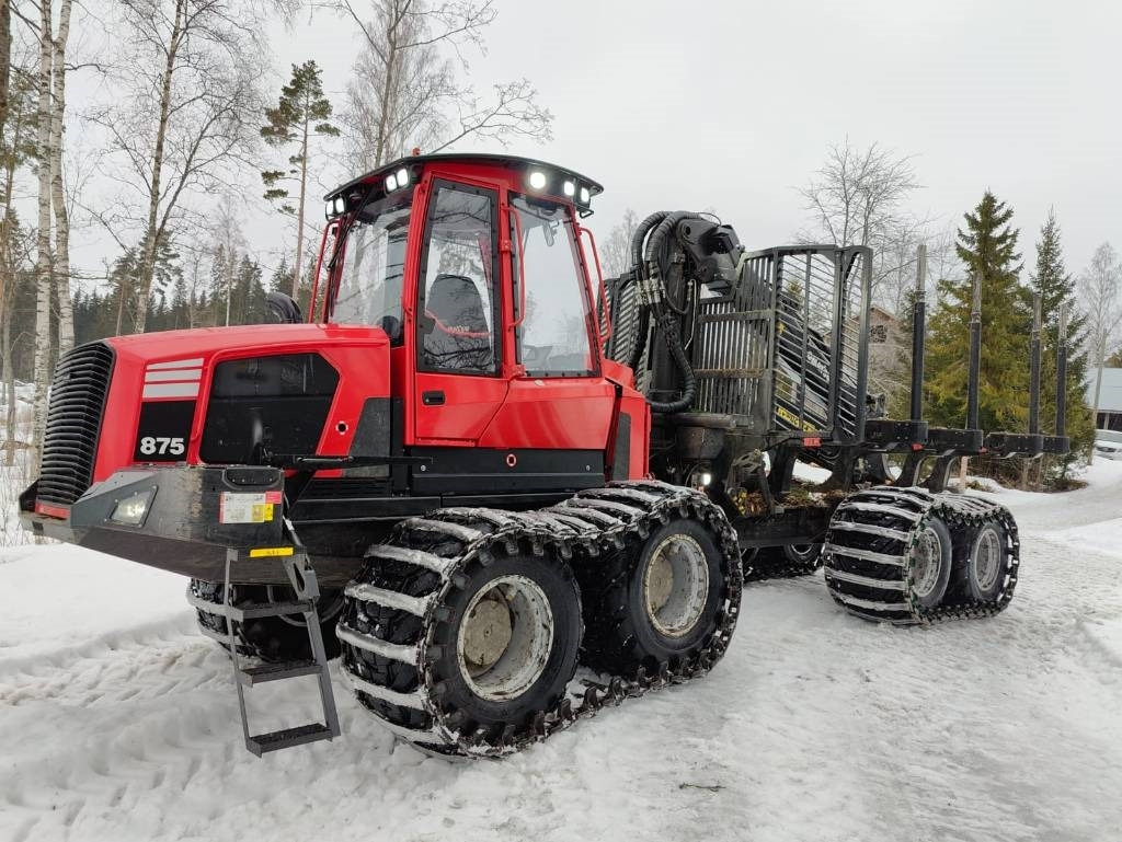 Komatsu 875 - Kihordó: 1 kép. Komatsu 875 - Kihordó: 1 kép.
