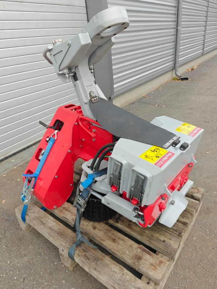 Log Max 4000 B - Erdészeti fej: 1 kép. Log Max 4000 B - Erdészeti fej: 1 kép.