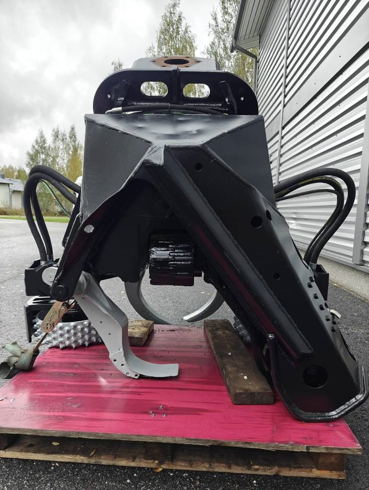 Logset 6 M - Erdészeti fej: 4 kép. Logset 6 M - Erdészeti fej: 4 kép.