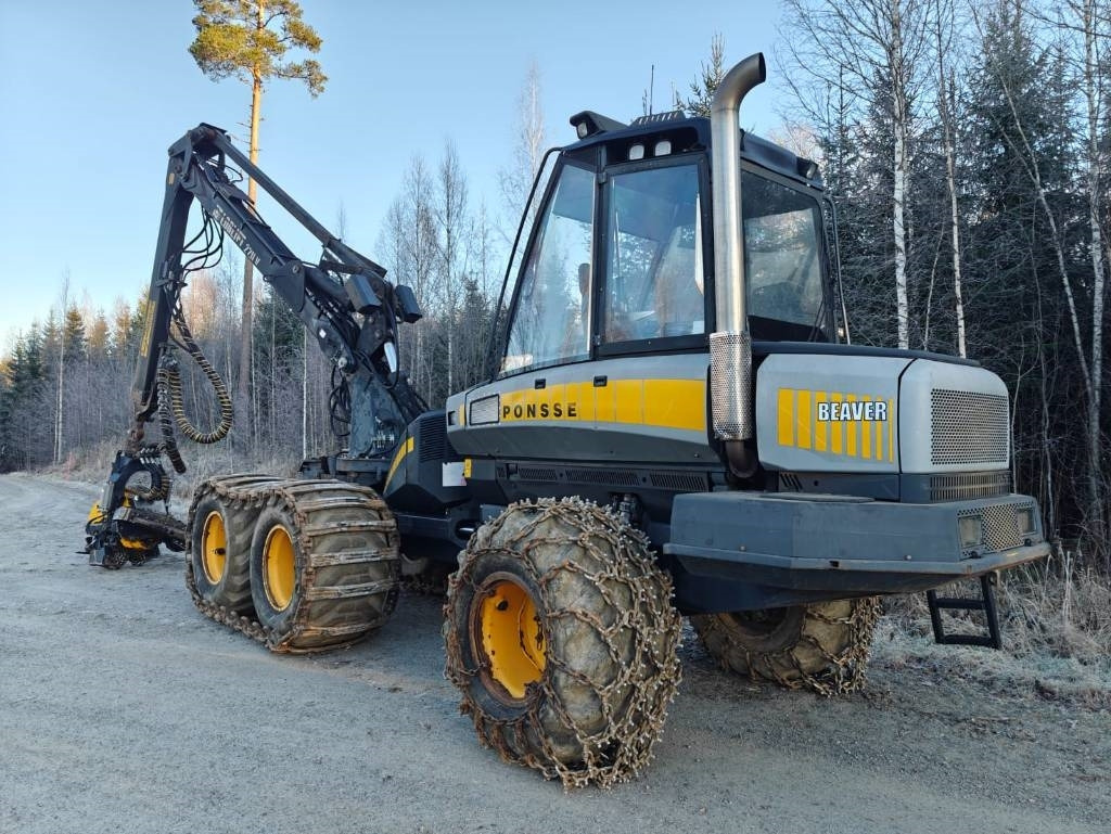 Ponsse Beaver - Fakitermelő gép: 5 kép. Ponsse Beaver - Fakitermelő gép: 5 kép.