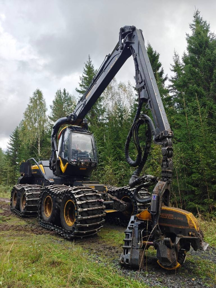 Ponsse Scorpion King - Fakitermelő gép: 1 kép. Ponsse Scorpion King - Fakitermelő gép: 1 kép.