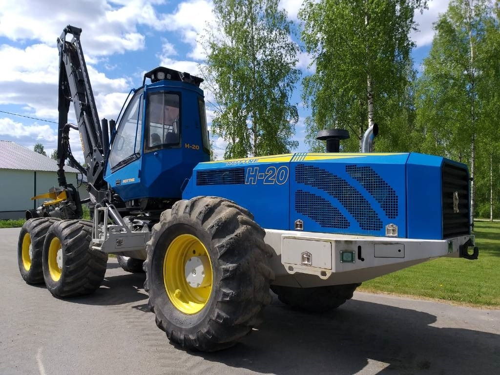 Rottne H20 - Fakitermelő gép: 3 kép. Rottne H20 - Fakitermelő gép: 3 kép.