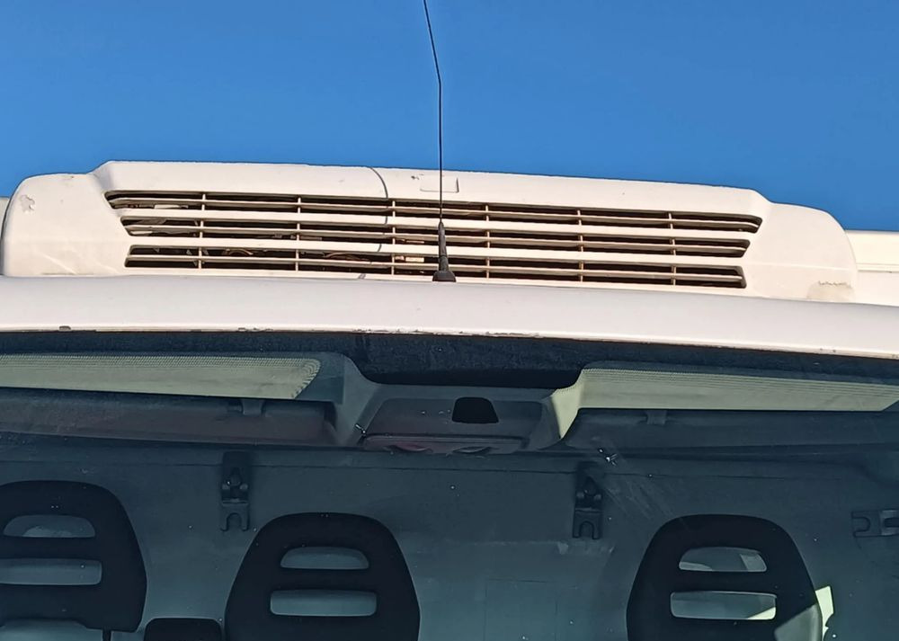 Fiat DUCATO - Hűtős kisteherautó: 4 kép. Fiat DUCATO - Hűtős kisteherautó: 4 kép.