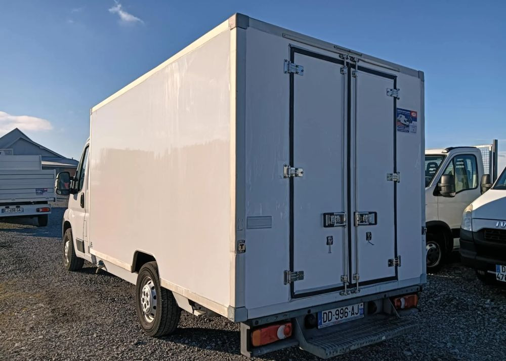 Fiat DUCATO - Hűtős kisteherautó: 5 kép. Fiat DUCATO - Hűtős kisteherautó: 5 kép.